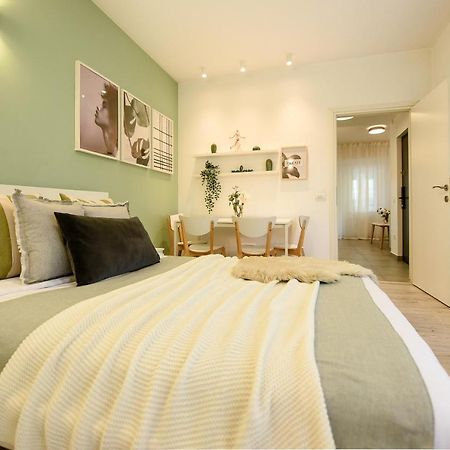 Spacious 1Br In The City Center - Amazing For Extended Stays Букурещ Екстериор снимка