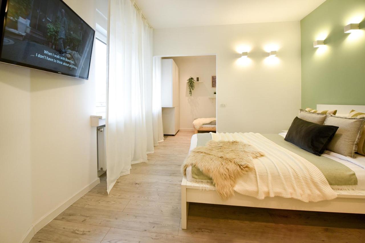 Spacious 1Br In The City Center - Amazing For Extended Stays Букурещ Екстериор снимка