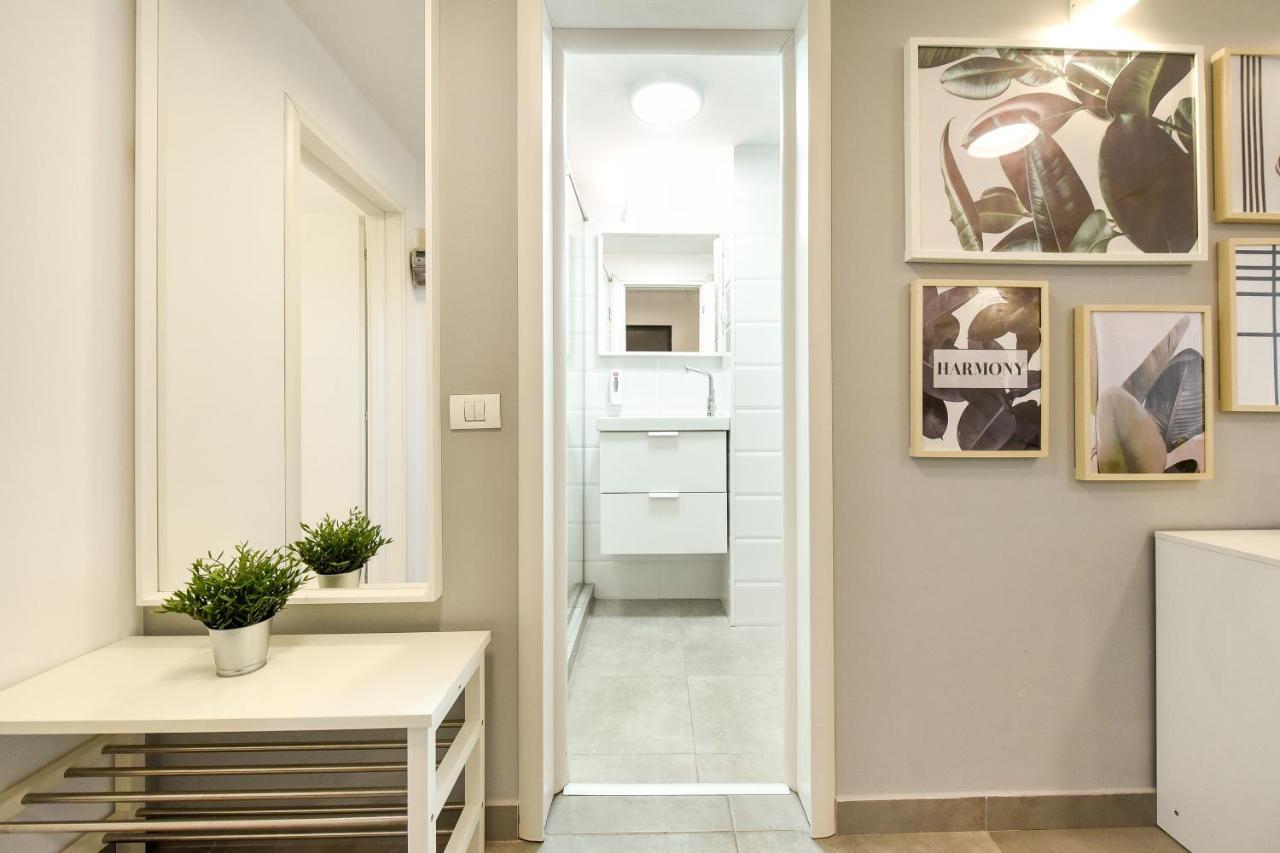 Spacious 1Br In The City Center - Amazing For Extended Stays Букурещ Екстериор снимка